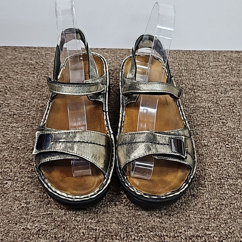 NAOT Papaya Sandals Metal Leather Metallic Colored Sz 37 (6) Women's - Picture 2 of 7